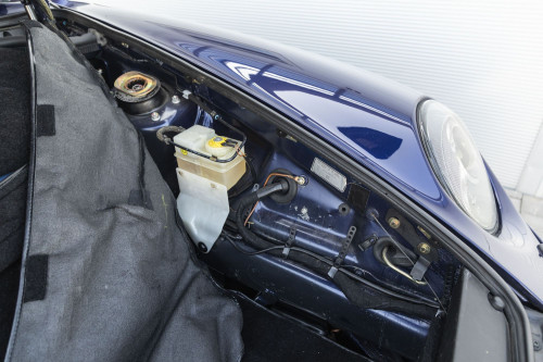 porsche-911-993-blue-2-auctomobile-53.jpg